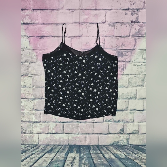 Maurices adjustable strap floral blouse - Picture 6 of 6